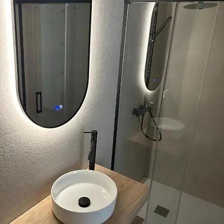 Apartmán El Centre, 3 Habitacions, 2 Banys I Cuina L' Escala