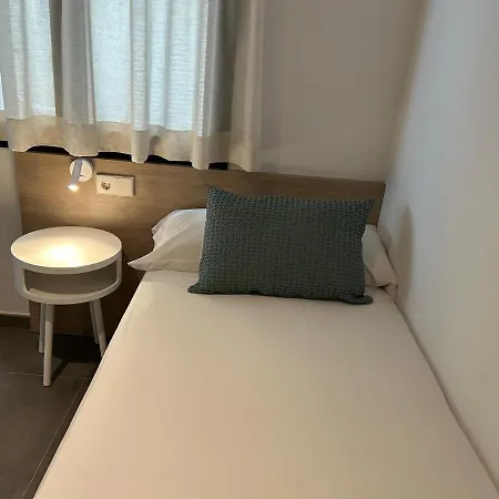 El Centre, 3 Habitacions, 2 Banys I Cuina Apartment